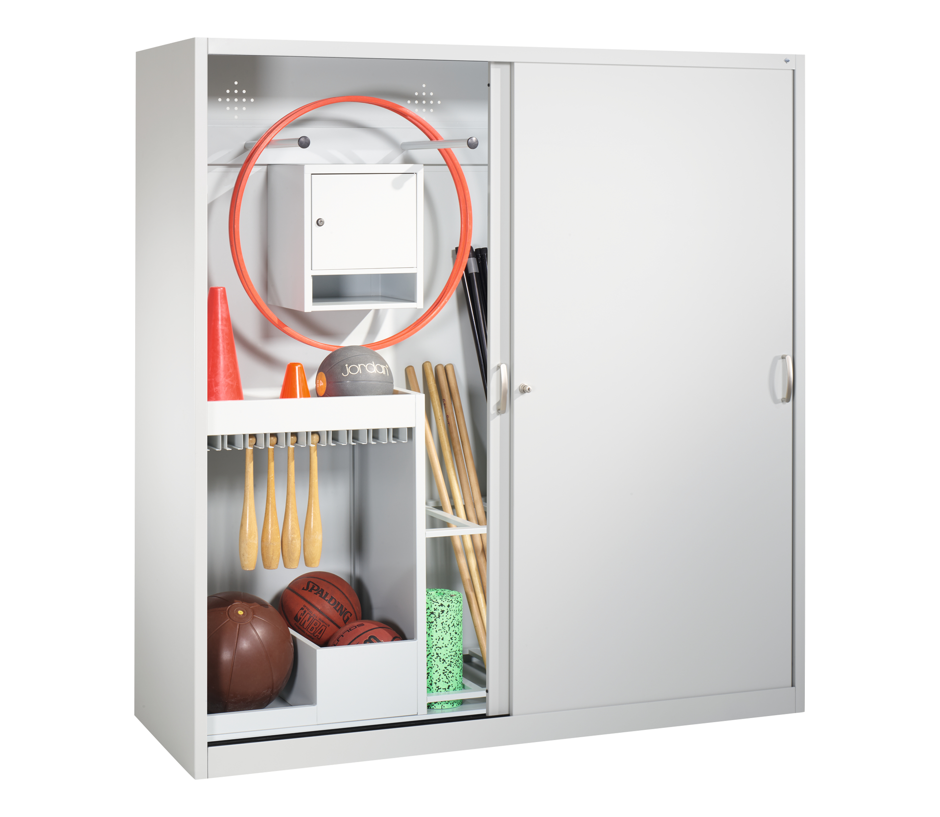 C+P Sportgeräteschrank, 1950x1900x600mm, Korpus RAL 7035 Lichtgrau, Front RAL 7035 Lichtgrau