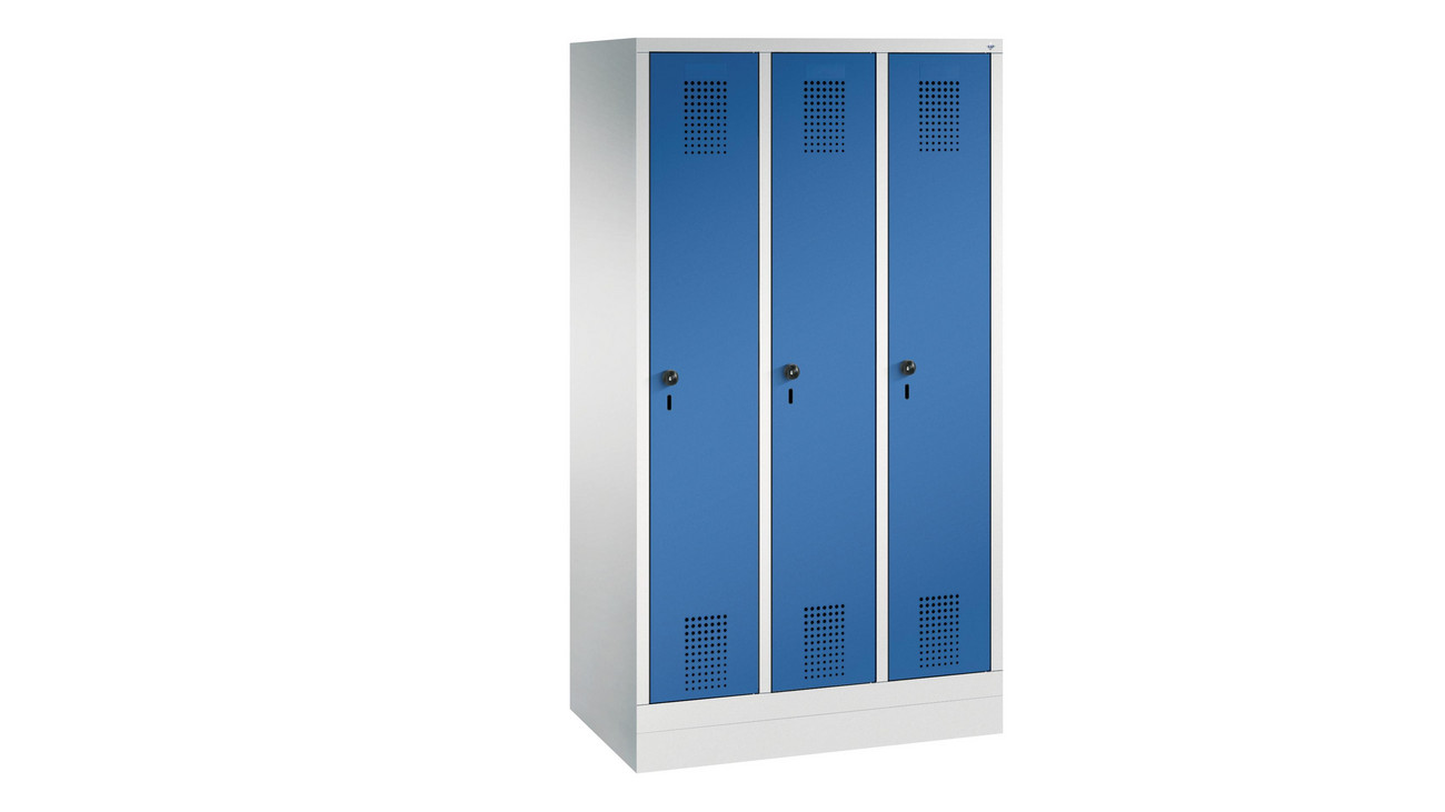 Schließfachschrank mit großen Türen, drei Fächer, Höhe 160 cm, enzianblau RAL 5010