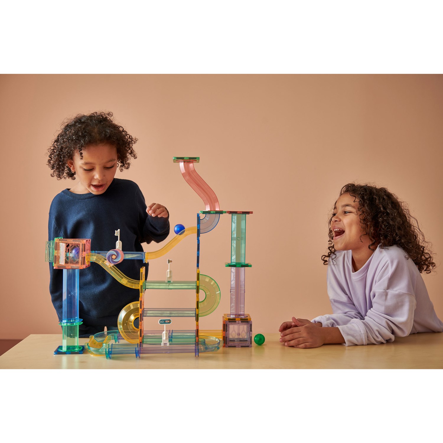 MagGenius Magnetic Marble Run, Kugelbahn mit 91 Teilen