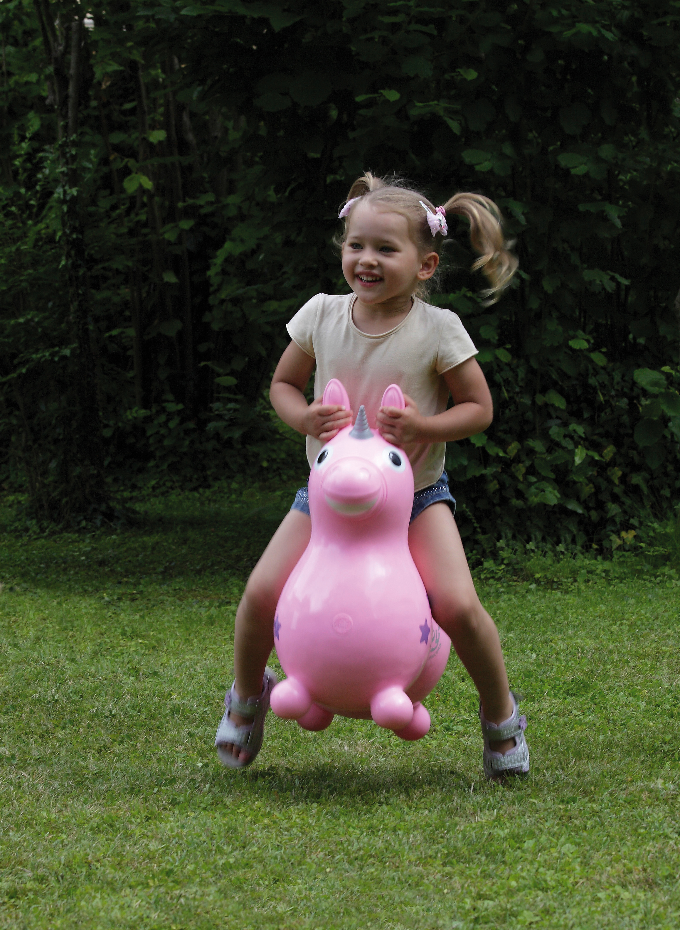 Rody Magical Unicorn Light Pink, Hüpfpferd, ab 3 Jahre