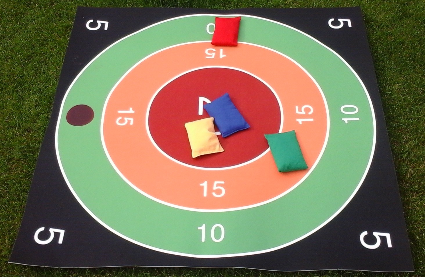Zielwerfen, Spielteppich inkl. Zubehör