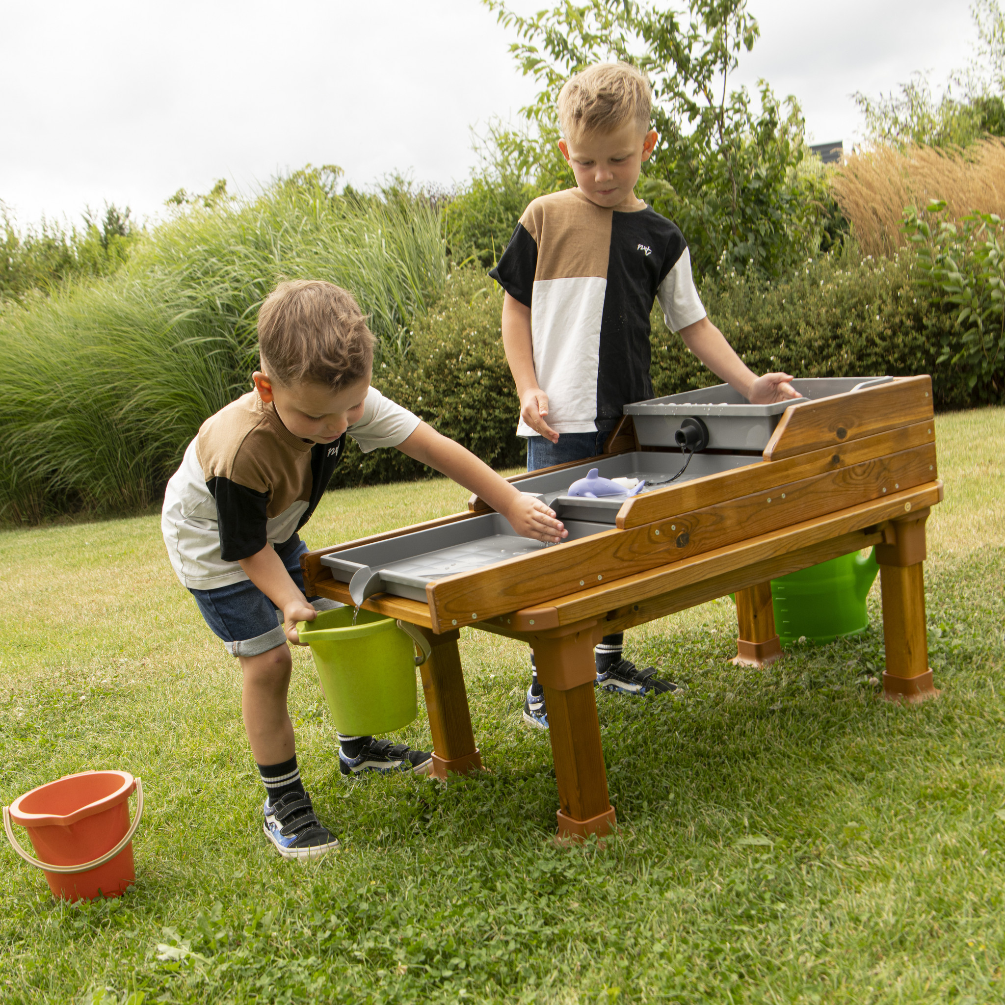 Outdoor-Tisch Wasserfall
