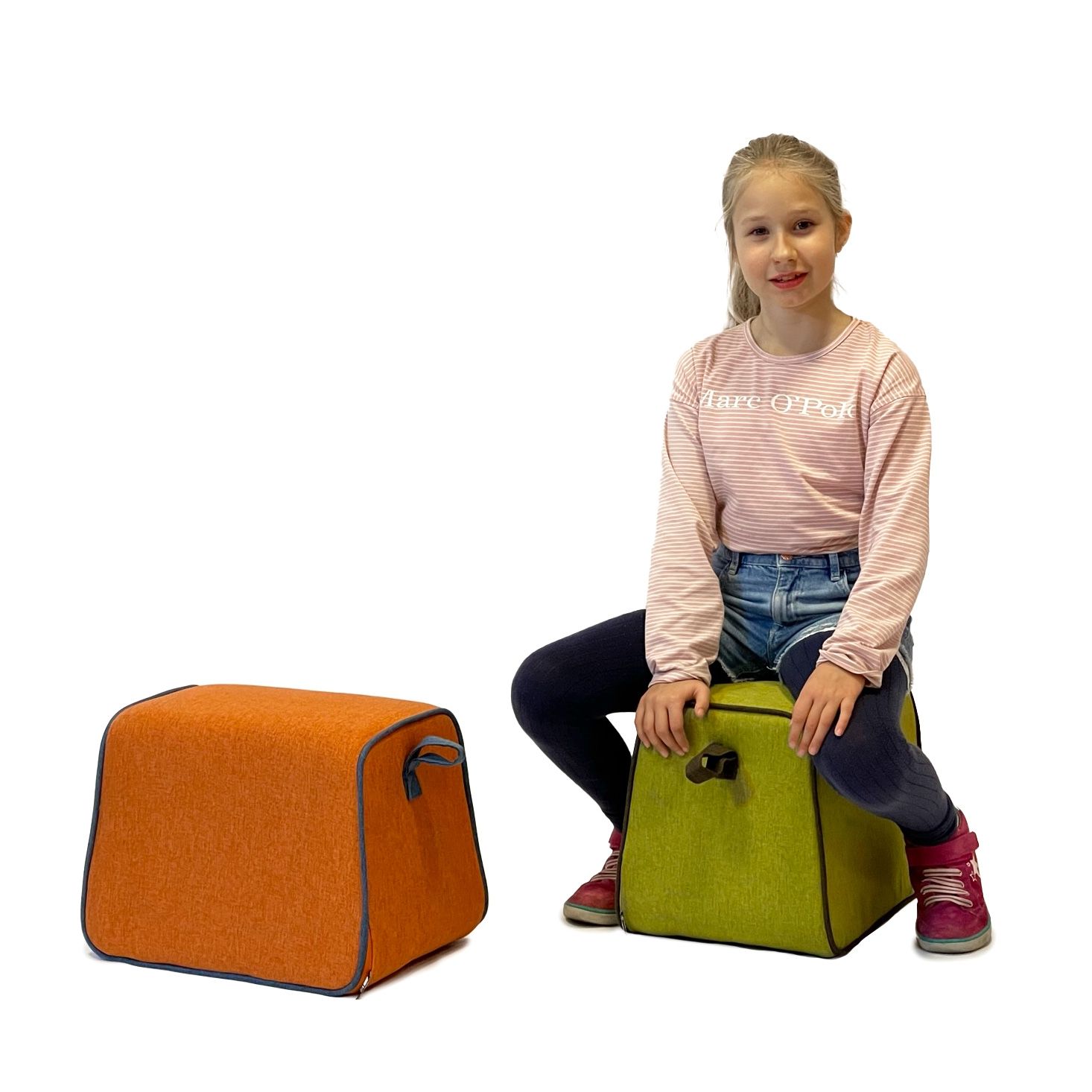 Hockidu - Hocker gepolstert mit Schlaufe, Farbe orange