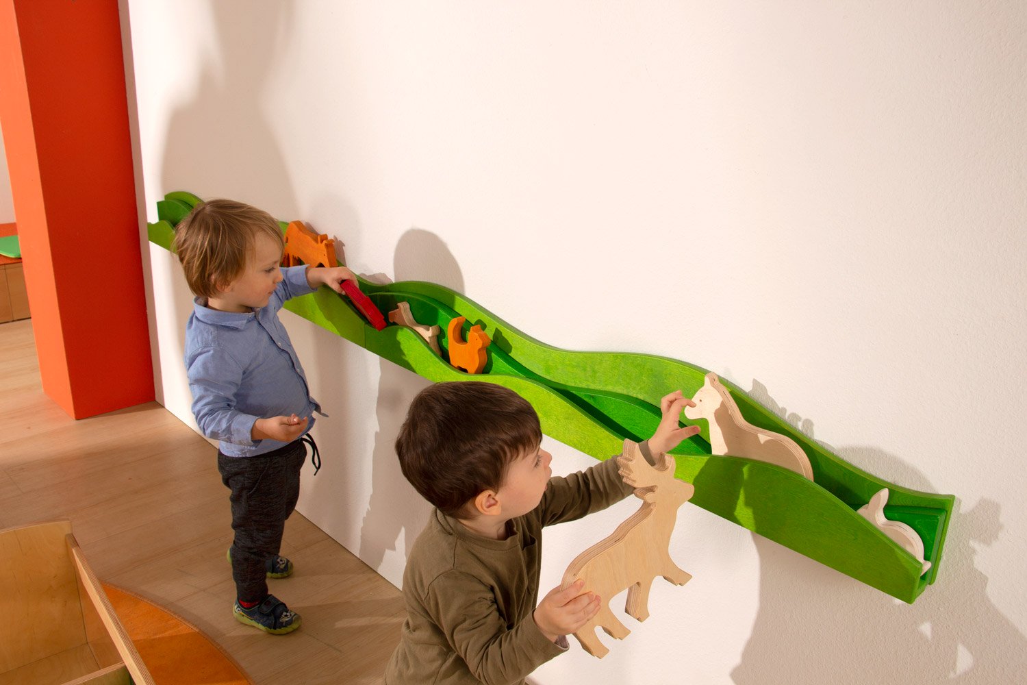 Wandleiste für Spielfiguren