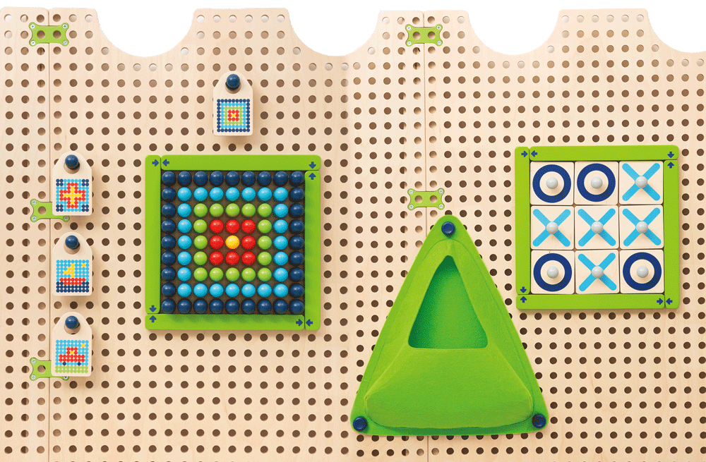 PLUG it Tic Tac Toe und Steckspiel Set, ab 3 Jahren