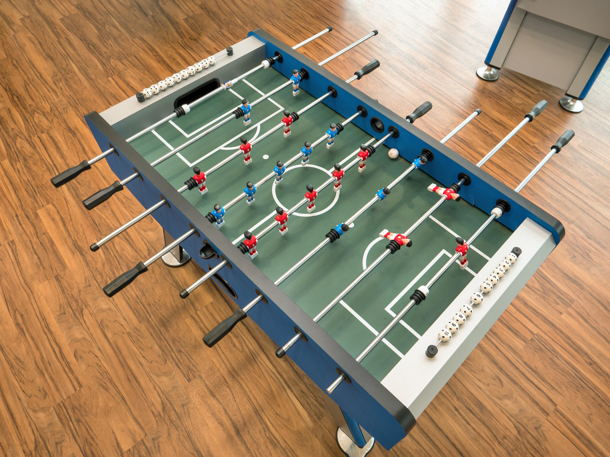 Tischkicker Profi, für die Schule, 86 cm, ab 7 Jahre