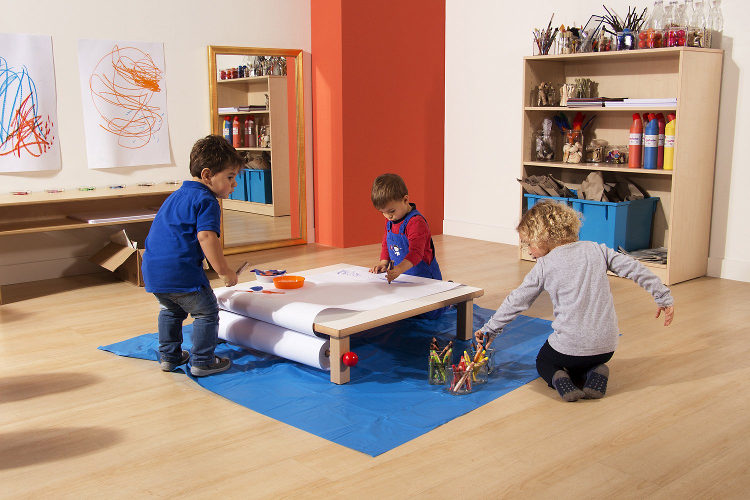 Mal- und Kreativpodest, 2-3 Jahre