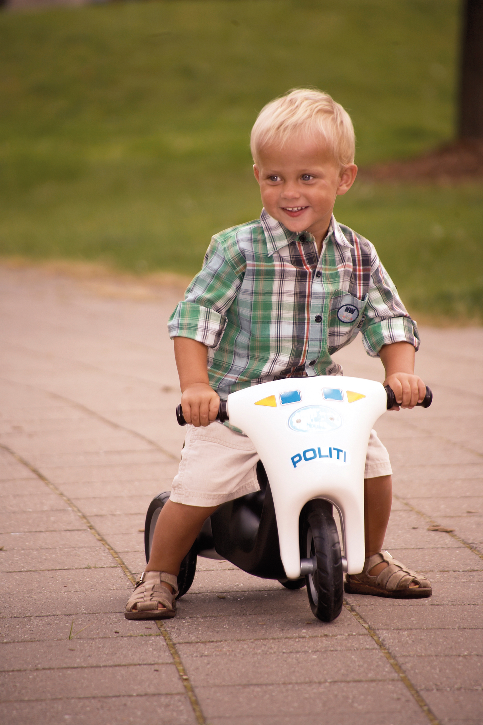 dantoy® Polizei Scooter mit Gummirädern