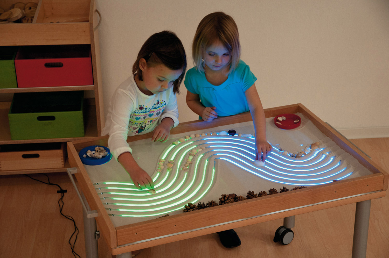 Tisch für Sandexperimentierwanne für den Kindergarten, 100 x 65 cm, höhenverstellbar 59-76 cm