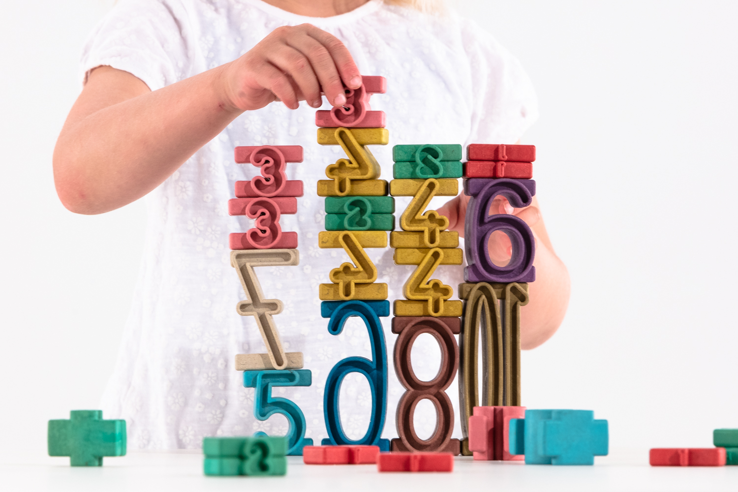 Stapelzahlen - Zahlenbausteine in Montessori-Farben aus RE-Wood®