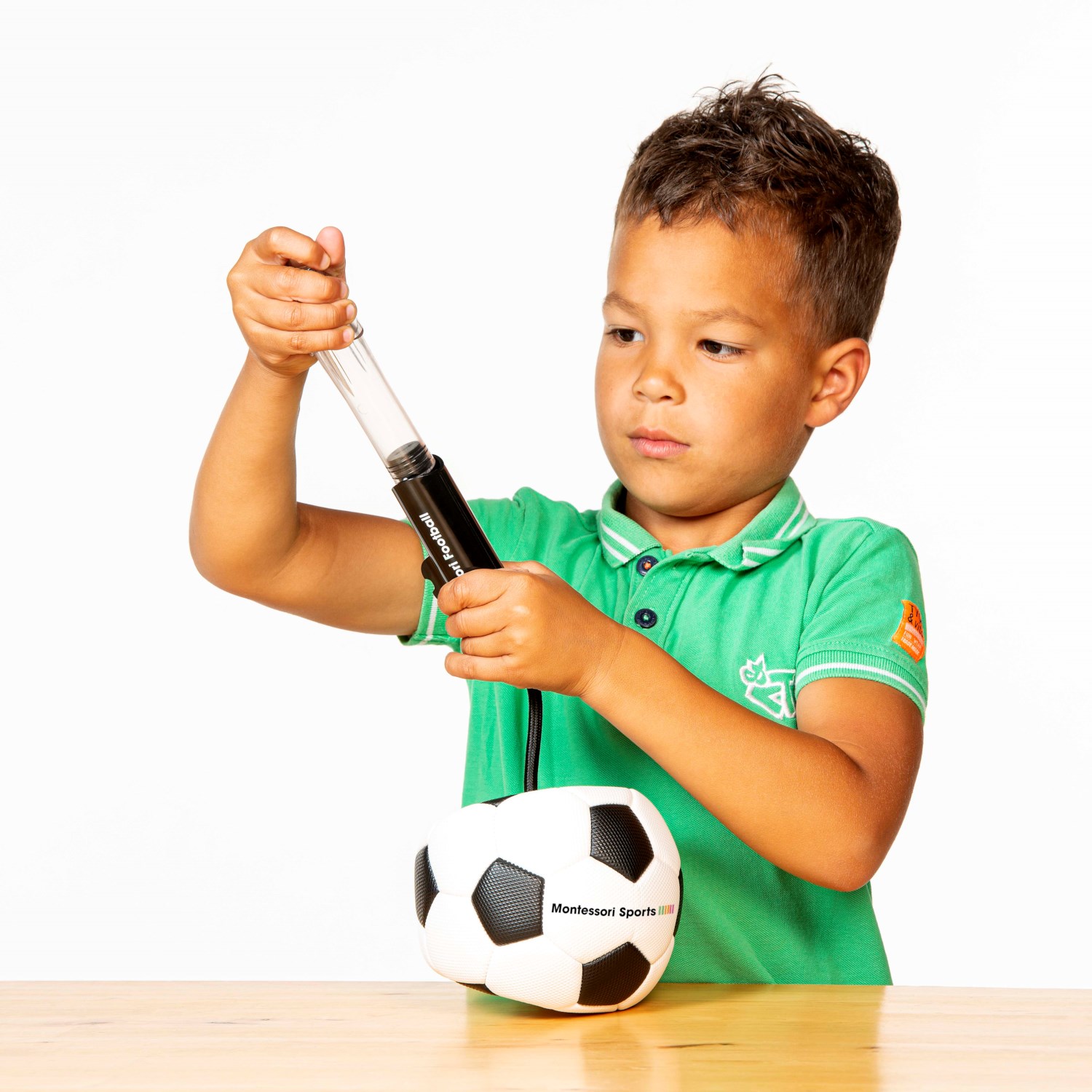 Montessori Fußballpumpe