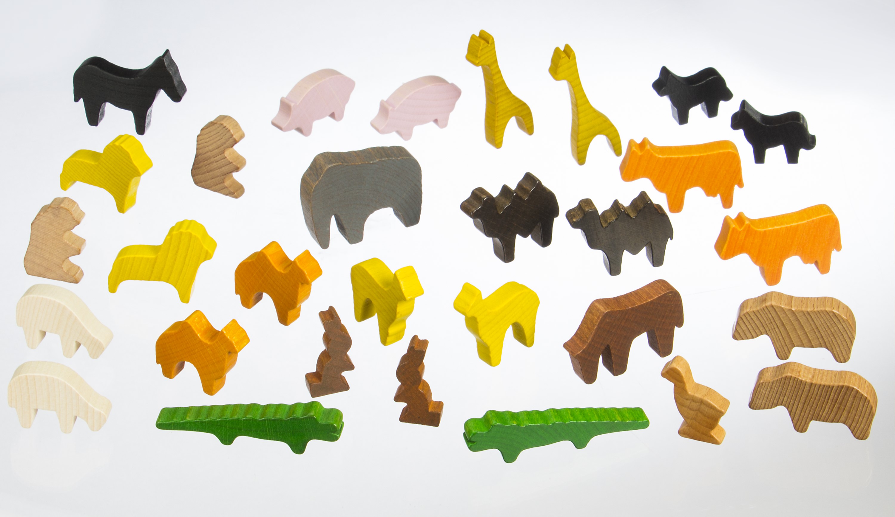Alle meine Tiere, 30 farbig lackierte Hartholzfiguren in Geschenkdose