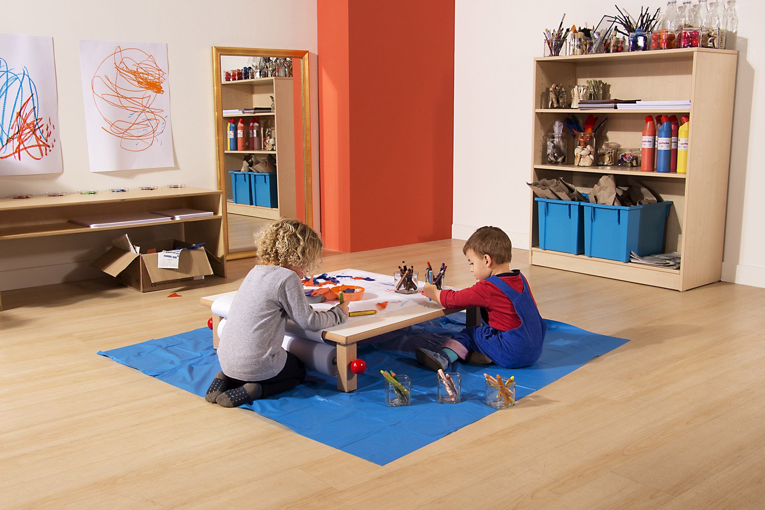 Mal- und Kreativpodest, 2-3 Jahre