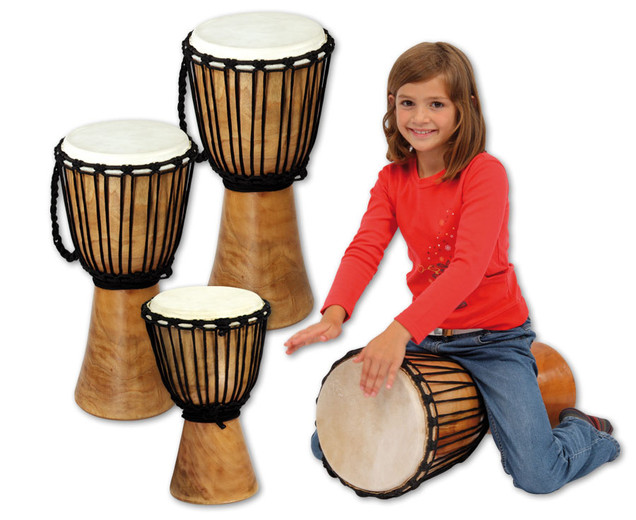 Djembe aus Hartholz, geölt, 60 cm hoch, Percussioninstrument, ab 3 Jahre