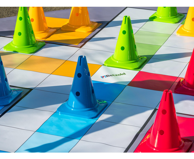 XXL-Outdoor-Ludo, ab 3 Jahre