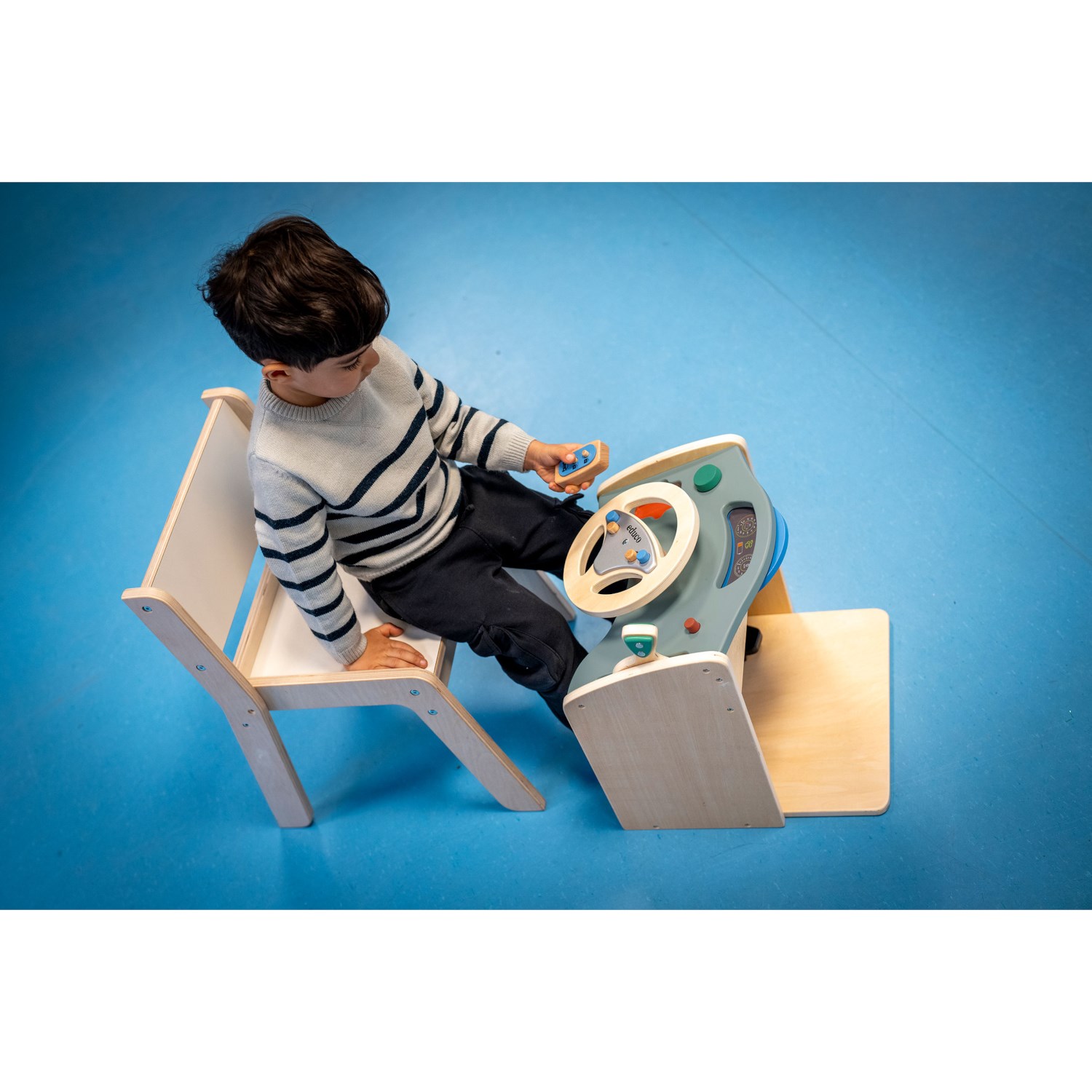Educo Lenkrad und Armaturenbrett aus Holz mit Bildschirm - neue Version!