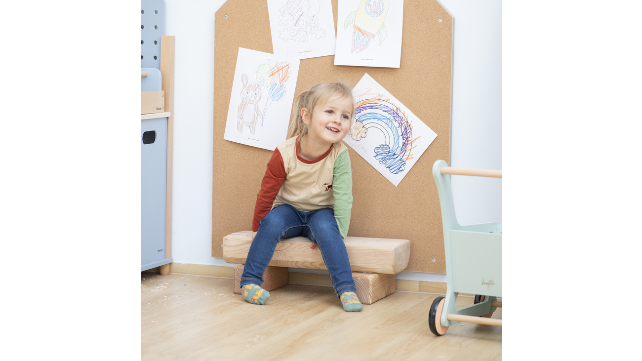 Kleine Sitzbank für Kinder "Stammplätzchen Horsti", aus Holz, 17,5 x 55 x 20 cm