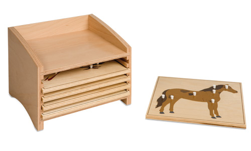 Kasten mit fünf Fächern für die Tierpuzzles