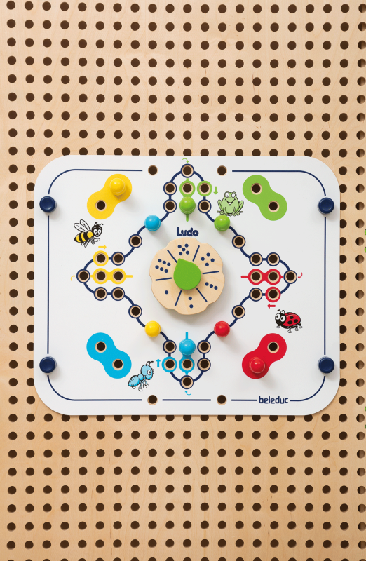 PLUG it Spiele Set