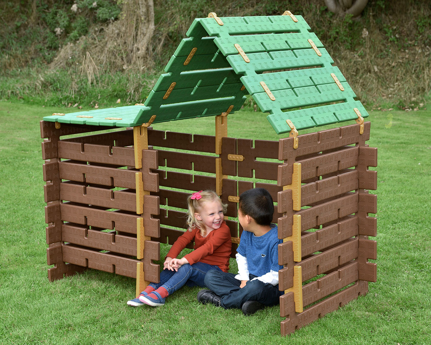 Outdoor-Spielhaus zum Selberbauen, Konstruktionsspielzeug, 60-teilig